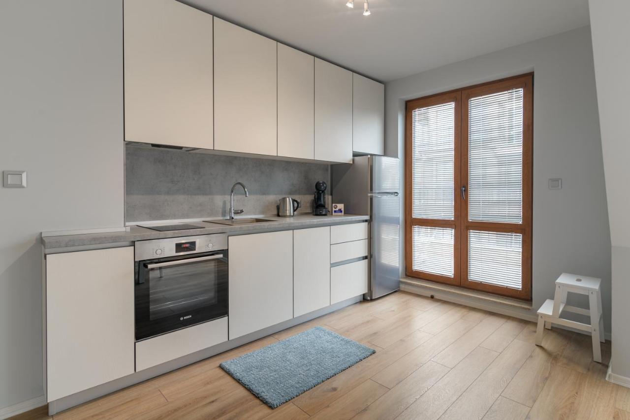 Magdalena Apartment - Two Bathrooms, Perfect City Center Varna Exterior foto